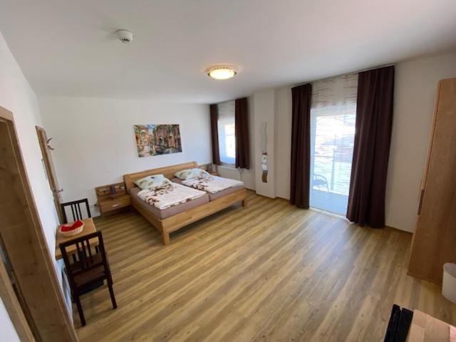 Hotel 4 Mori Fürstenstein Exteriör bild